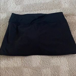 Lululemon black skort